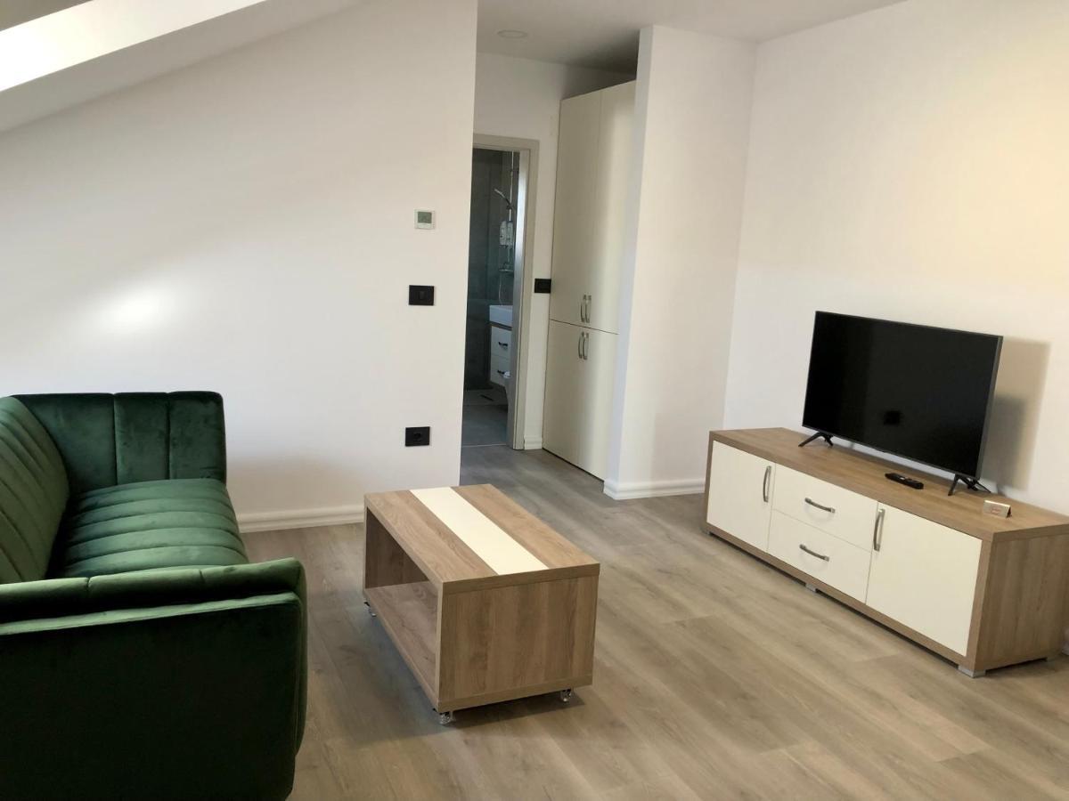 Modern And New Apartments In North Of Timisoara - Pnm Residence Dumbravita  Exterior foto