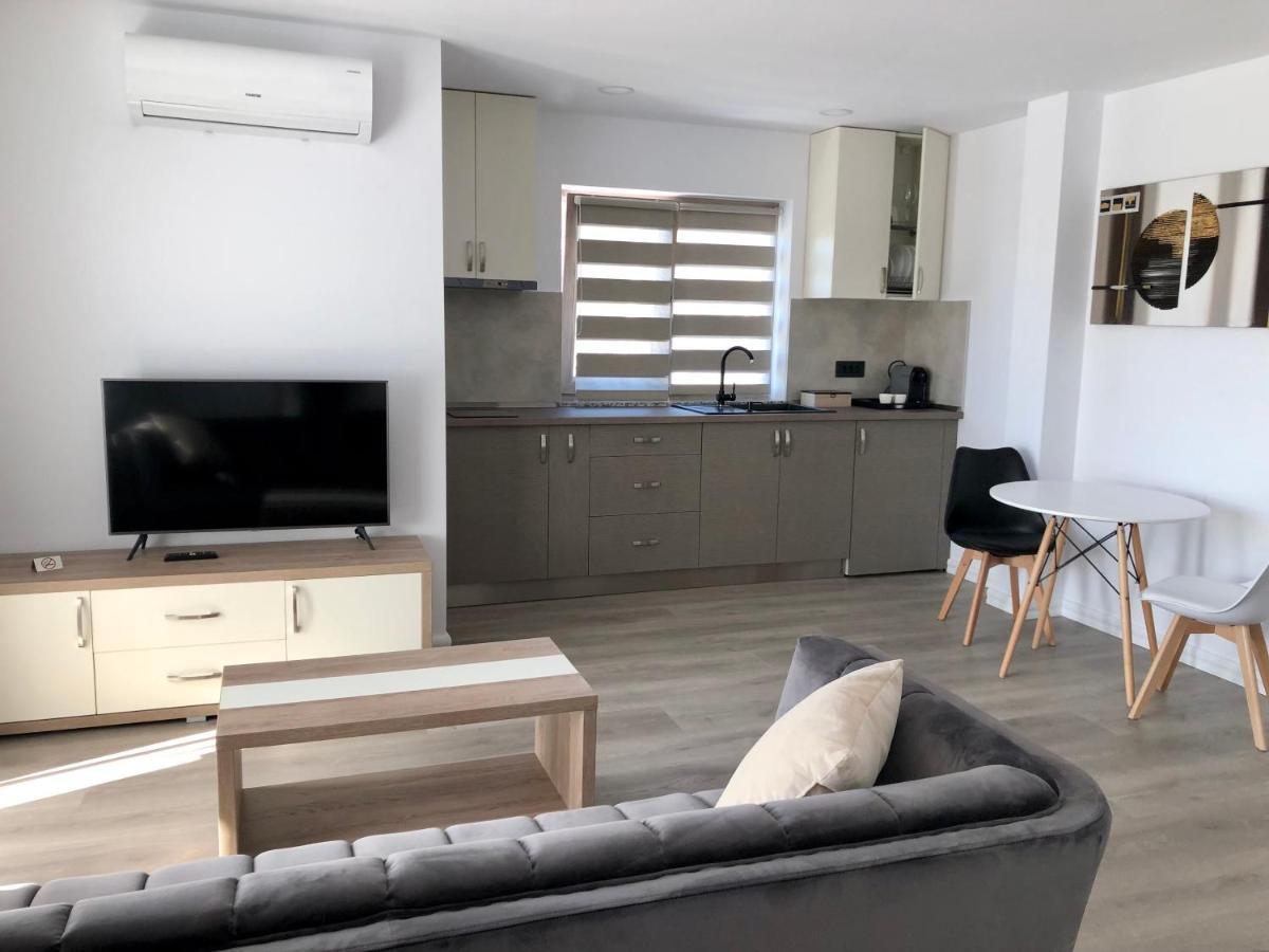 Modern And New Apartments In North Of Timisoara - Pnm Residence Dumbravita  Exterior foto